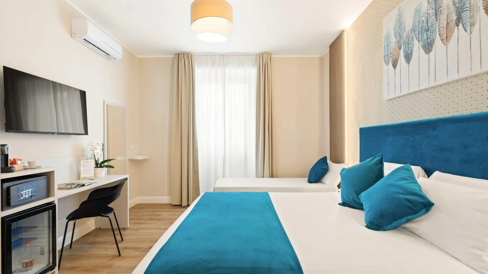Albadea Deluxe Hotel Rome 0*,